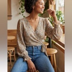 NEW Max Studio Boho Floral Women’s Wrap Shirt Ballom Sleeve XL